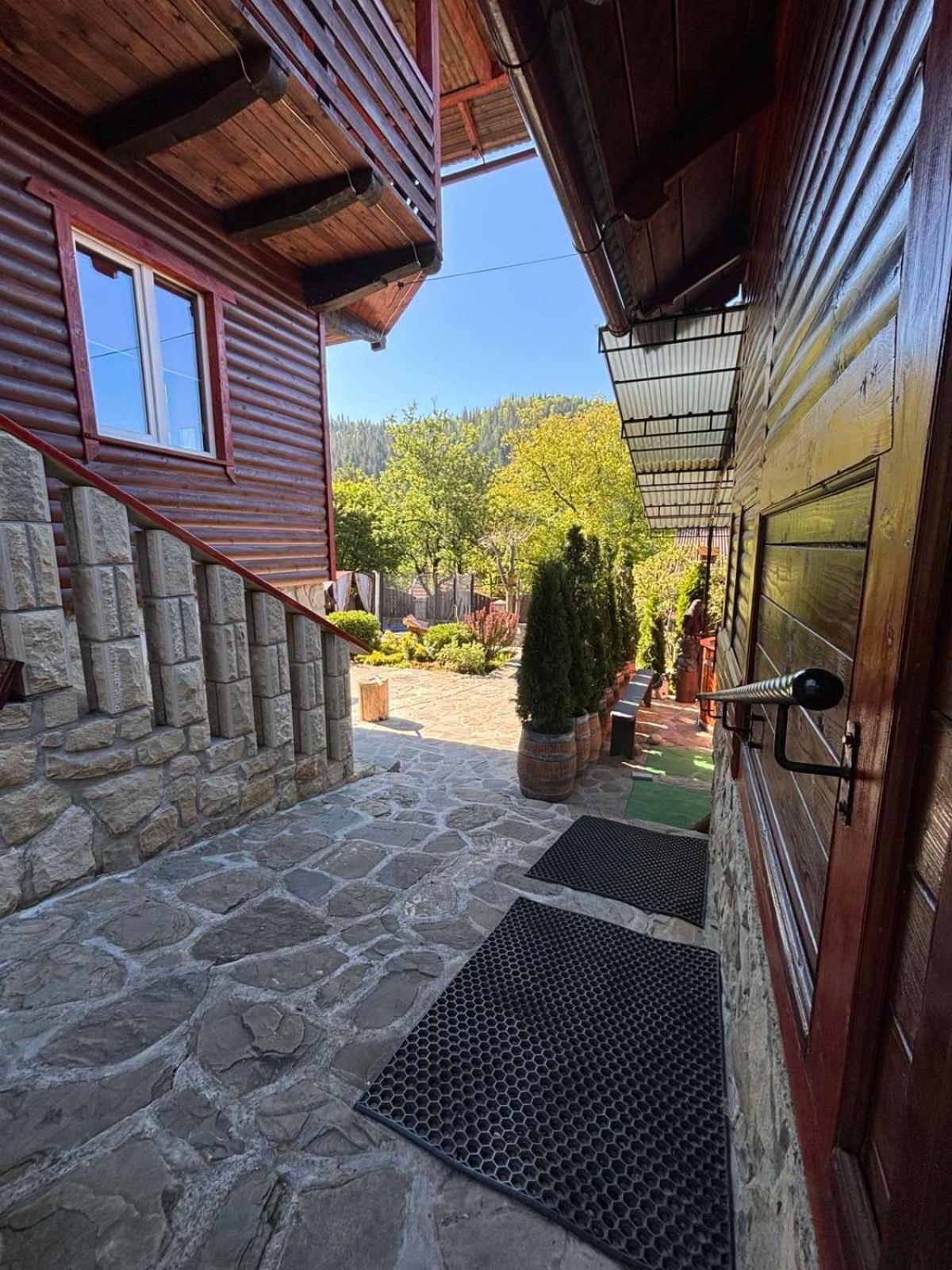 Садиба Та Чан "Na Pagorbi" Yaremche Exterior foto