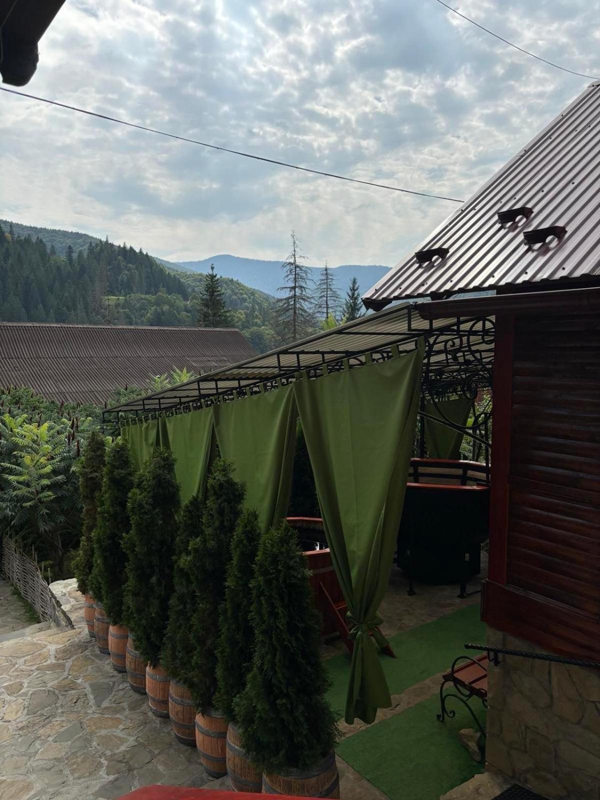 Садиба Та Чан "Na Pagorbi" Yaremche Exterior foto